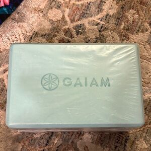 GAIAM Turquoise, White and Grey Yoga Block New in Package